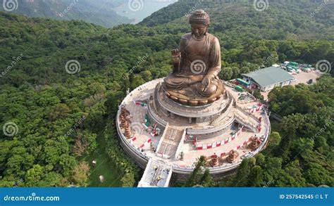Budha gigante en Hong Kong Lantau