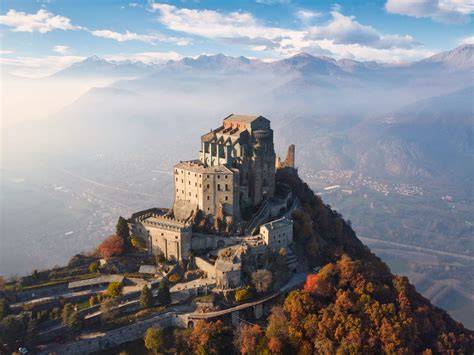 vistas de la Sacra di San Michele y el Pirchiriano