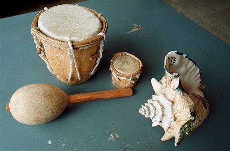 Instrumentos y timbres propios de la sciamancia india
