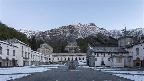 Sacro Monte de Oropa y vistas del Santuario