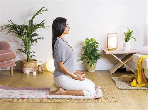 posturas de meditación suave para casa