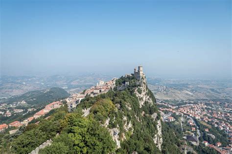 vista panoramica di San Marino e Titano